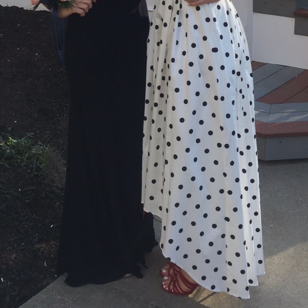 Prom Dress! - Picture 2 of 6